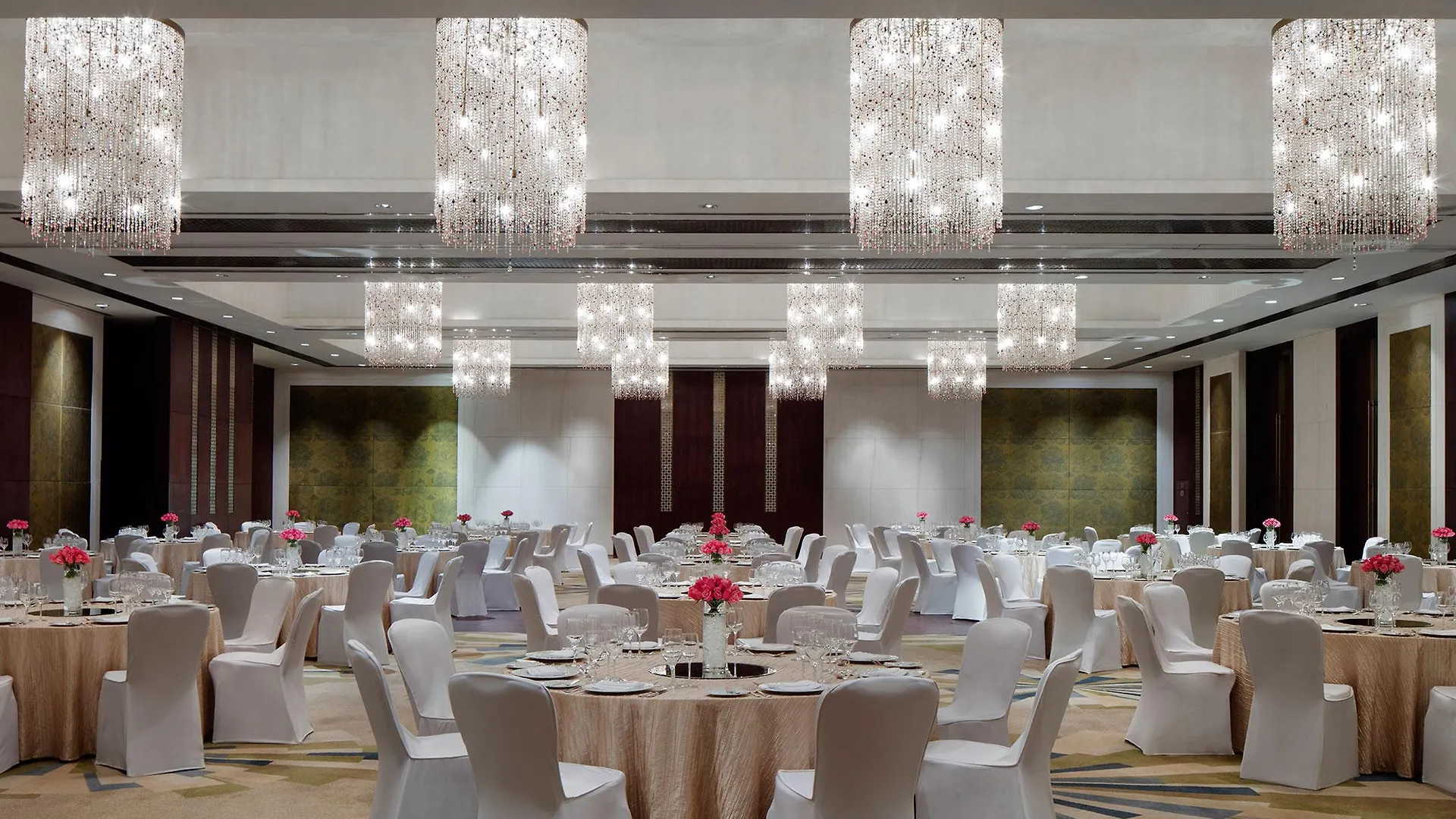 The H Dubai Hotel 5*,  United Arab Emirates