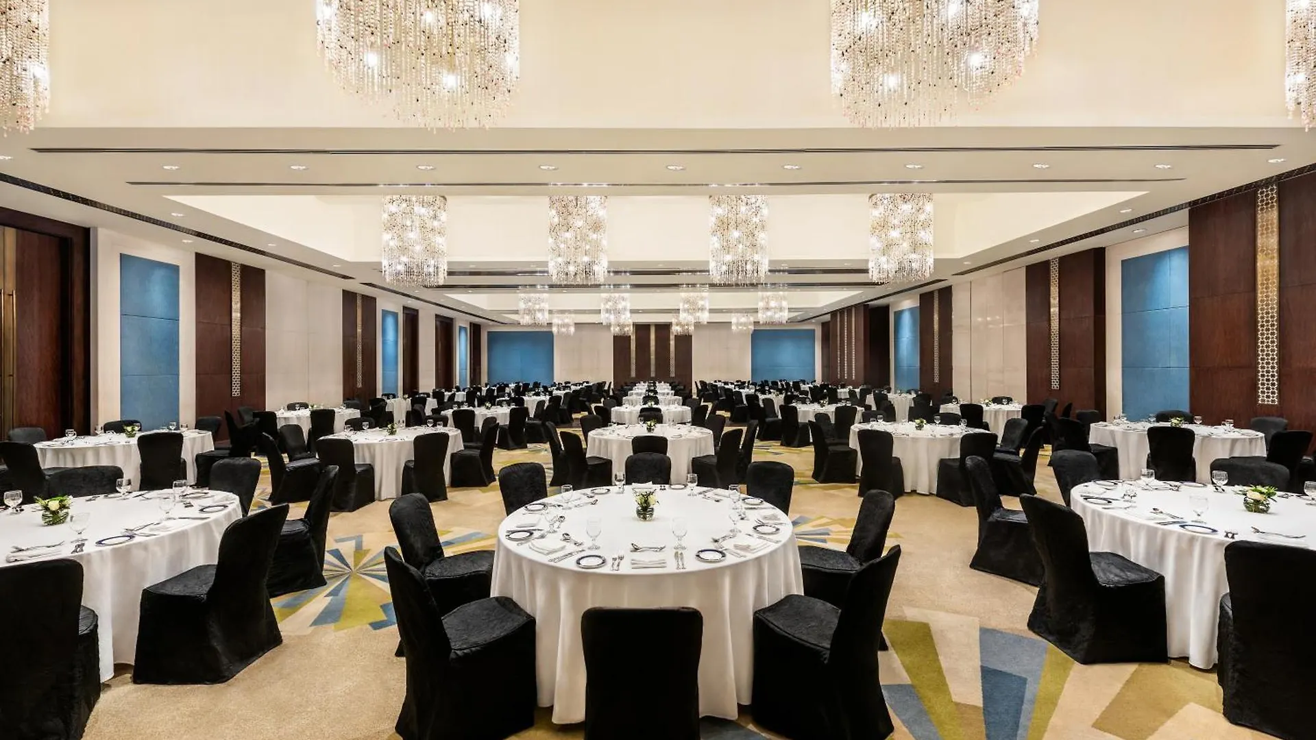The H Dubai Hotel